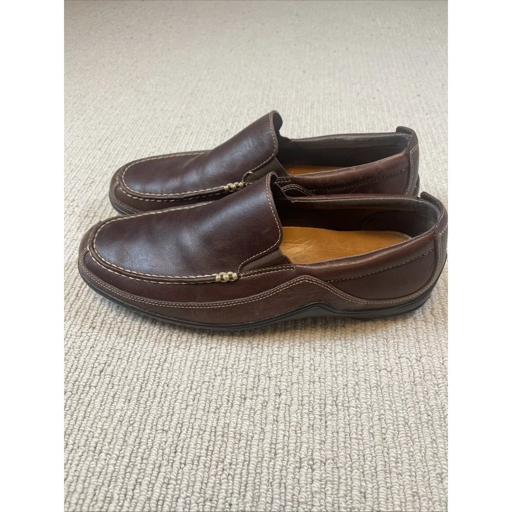 COLE HAAN Men's 9.5 Tucker Venetian Leather Brown Driving Moccasin Loafers